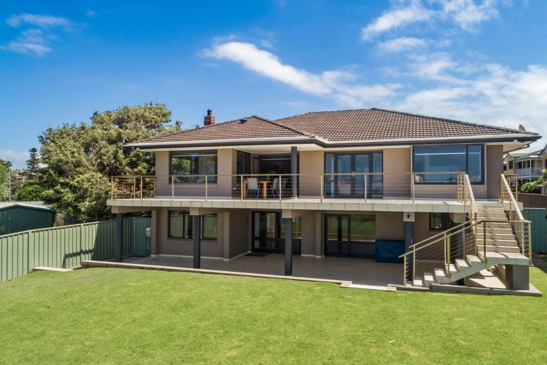Spectacular Ocean Front Home With Pool Shellharbour Bagian luar foto