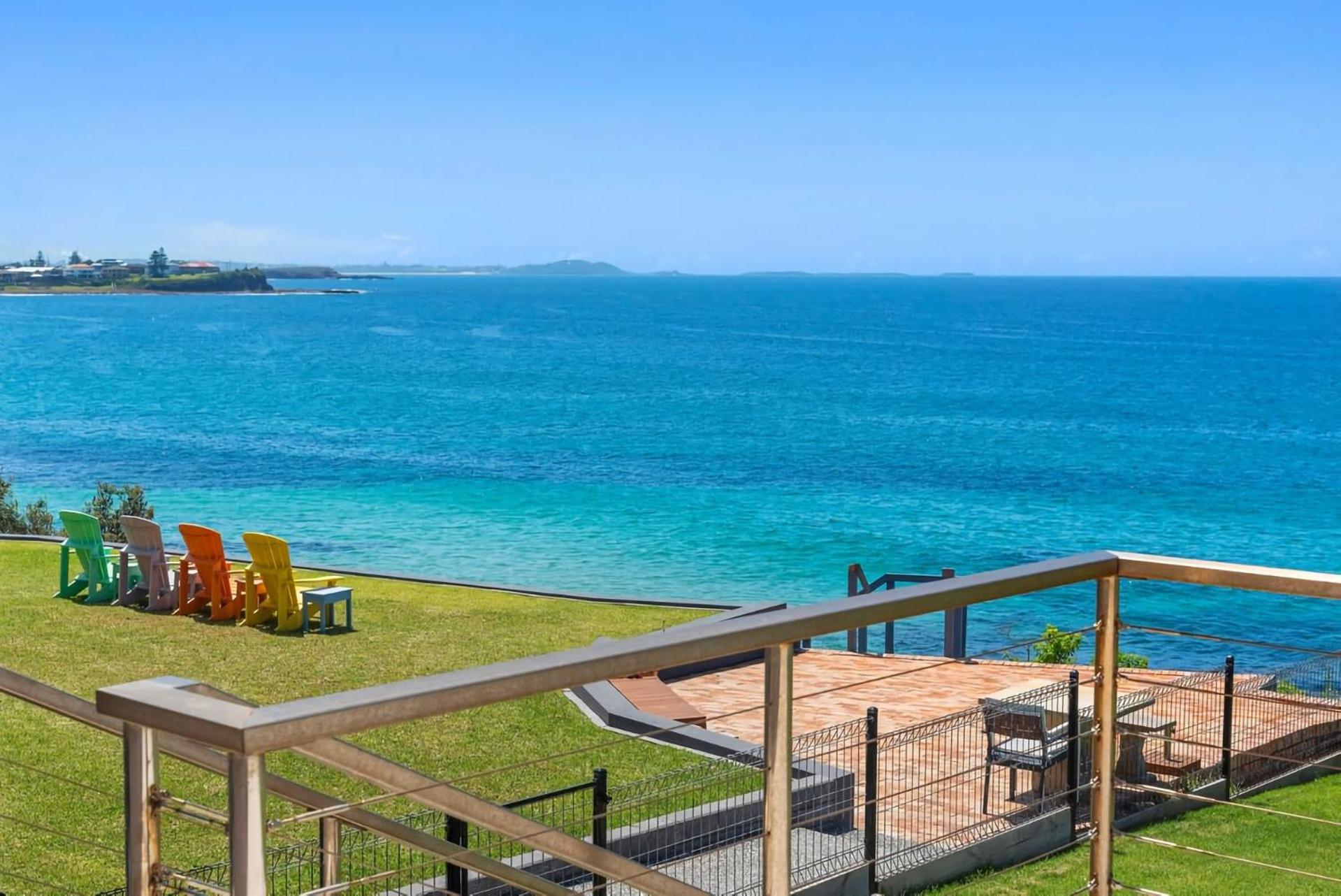 Spectacular Ocean Front Home With Pool Shellharbour Bagian luar foto