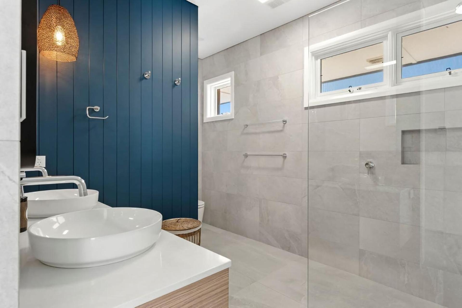 Spectacular Ocean Front Home With Pool Shellharbour Bagian luar foto